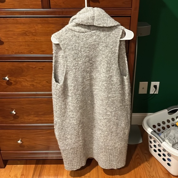 Lou and grey oversized cardigan - Picture 2 of 3